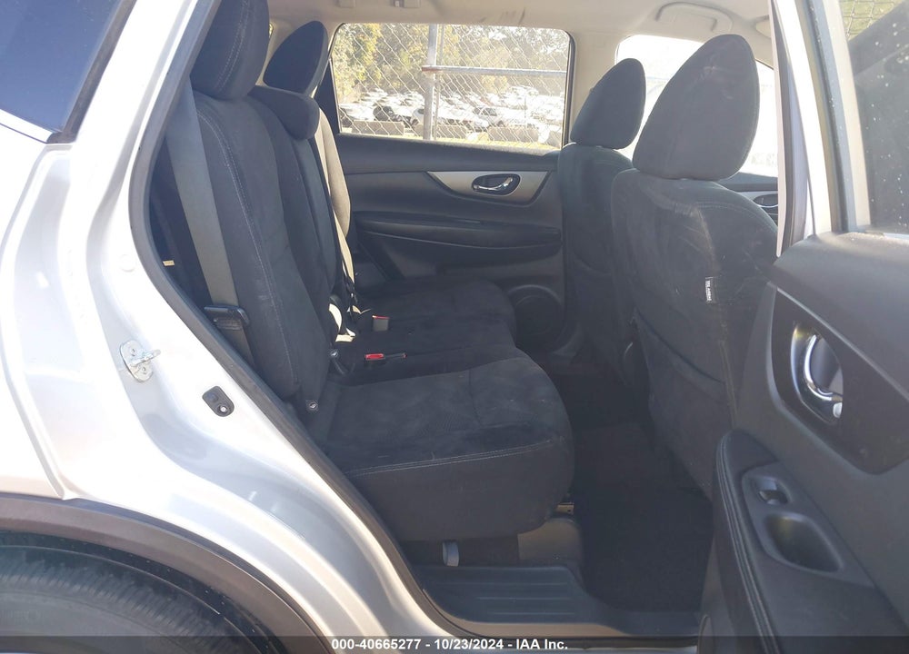 2016 NISSAN ROGUE SV VIN: 5N1AT2MM5GC897082