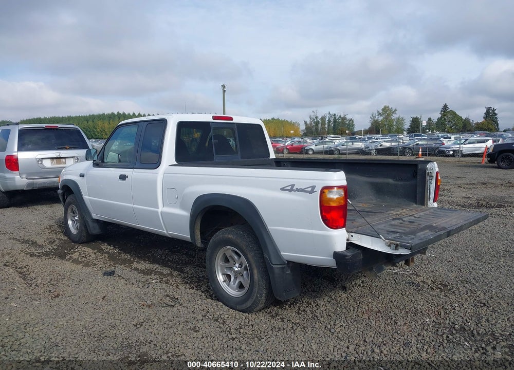 2002 MAZDA B3000 VIN: 4F4ZR17U02TM19566