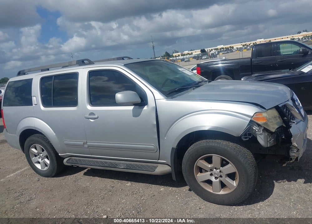 2011 NISSAN PATHFINDER SV VIN: 5N1AR1NN2BC635237