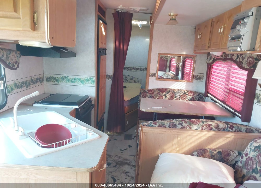 2004 CITATION 33L VIN: 1CNTD77274M001531