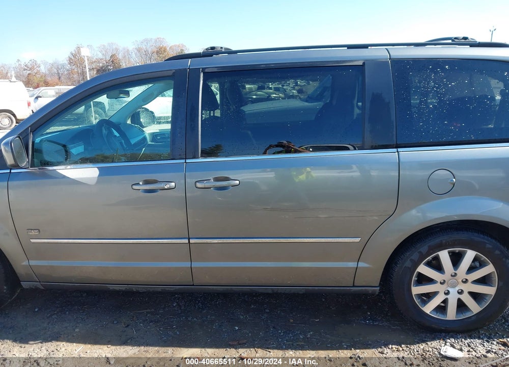 2009 CHRYSLER TOWN & COUNTRY TOURING VIN: 2A8HR54129R645480
