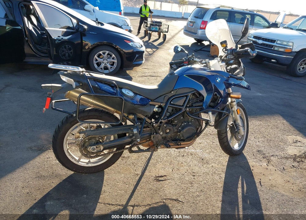 2011 BMW F650 GS VIN: WB1022804BZW91345