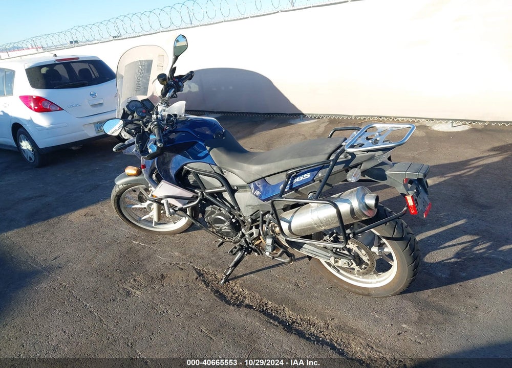 2011 BMW F650 GS VIN: WB1022804BZW91345