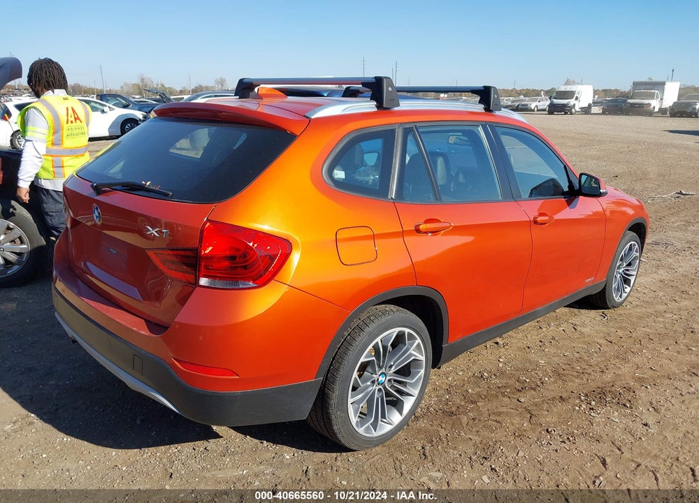 2013 BMW X1 XDRIVE28I VIN: WBAVL1C58DVR82926