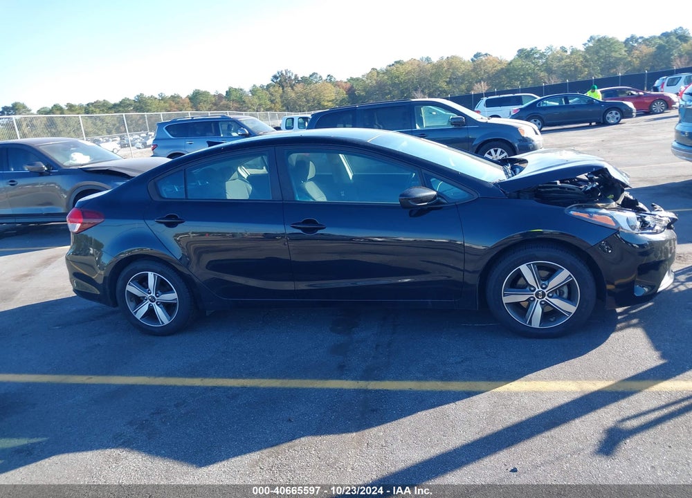 2018 KIA FORTE LX VIN: 3KPFL4A77JE244290