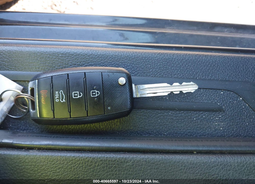2018 KIA FORTE LX VIN: 3KPFL4A77JE244290