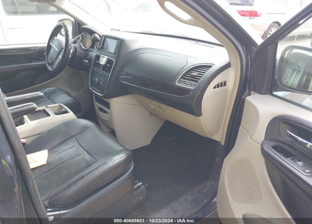 2013 CHRYSLER TOWN & COUNTRY TOURING VIN: 2C4RC1BG6DR745197