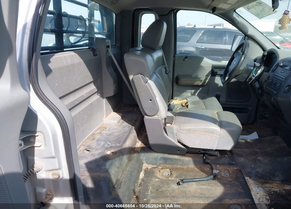 2005 FORD F-150 STX/XL/XLT VIN: 1FTRF12W15NA63616