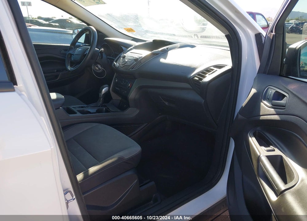 2017 FORD ESCAPE S VIN: 1FMCU0F73HUC67428