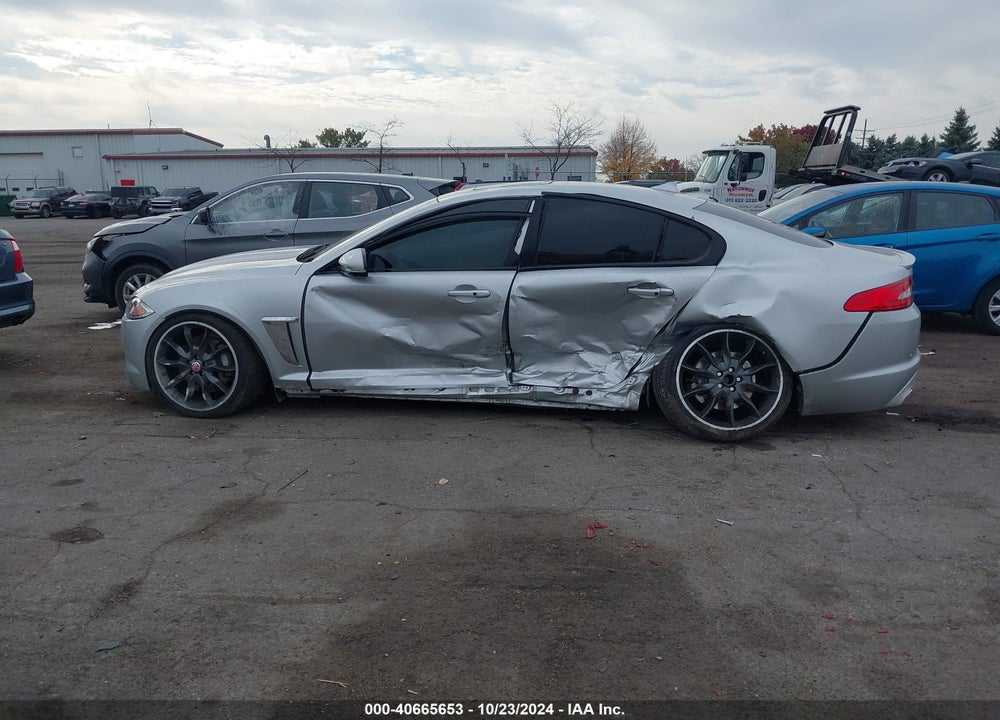 2015 JAGUAR XF 3.0 PORTFOLIO/3.0 SPORT VIN: SAJWJ0FF5F8U88683