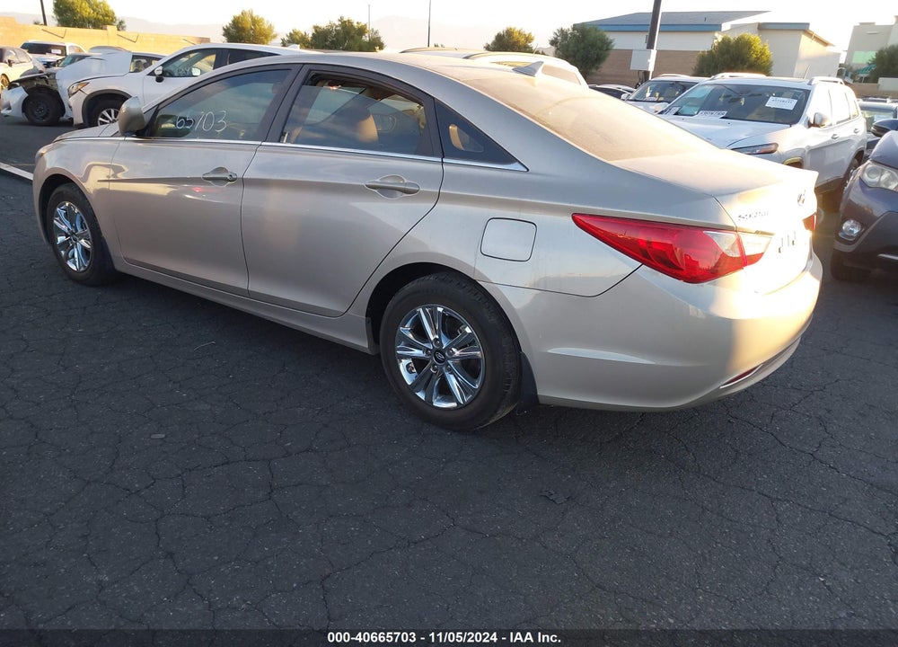 2011 HYUNDAI SONATA VIN: 5NPEB4AC8BH163808
