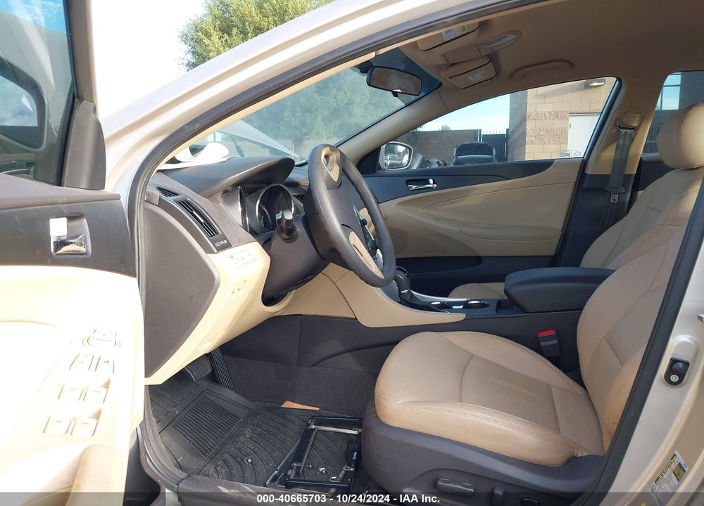 2011 HYUNDAI SONATA VIN: 5NPEB4AC8BH163808