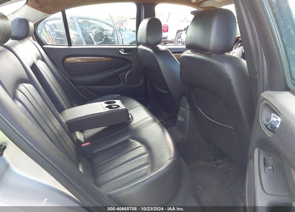 2004 JAGUAR X-TYPE 3.0 VIN: SAJEA51C54WE01446