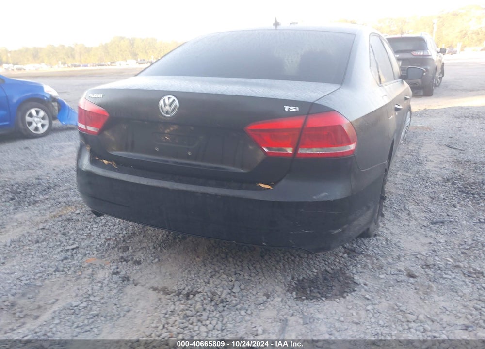 2015 VOLKSWAGEN PASSAT 1.8T S VIN: 1VWAS7A34FC103135