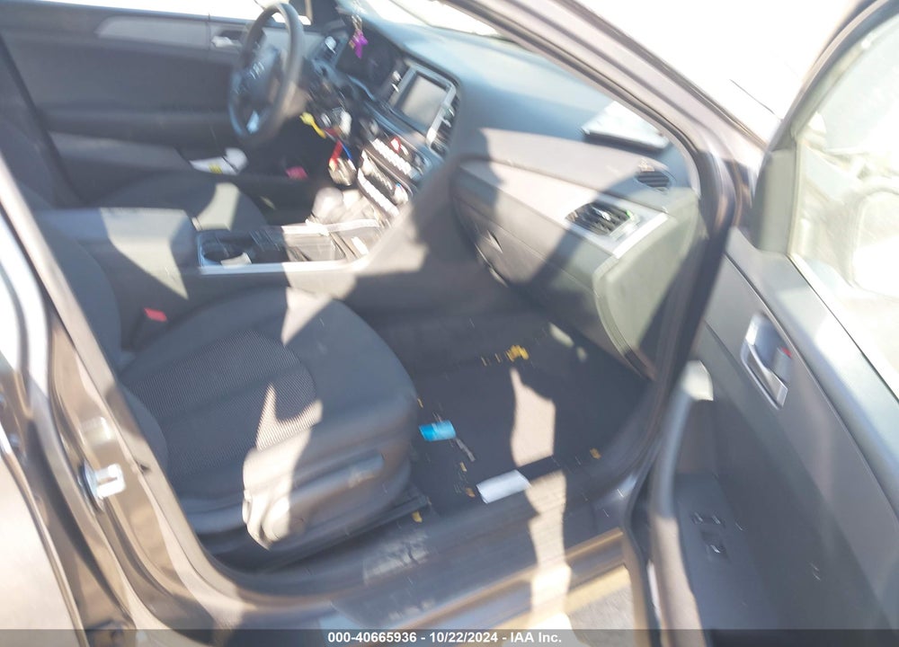 2018 HYUNDAI SONATA SE VIN: 5NPE24AF0JH719828