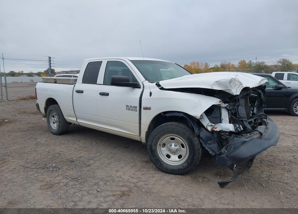 2017 RAM 1500 TRADESMAN QUAD CAB 4X4 6'4 BOX VIN: 1C6RR7FT9HS592447