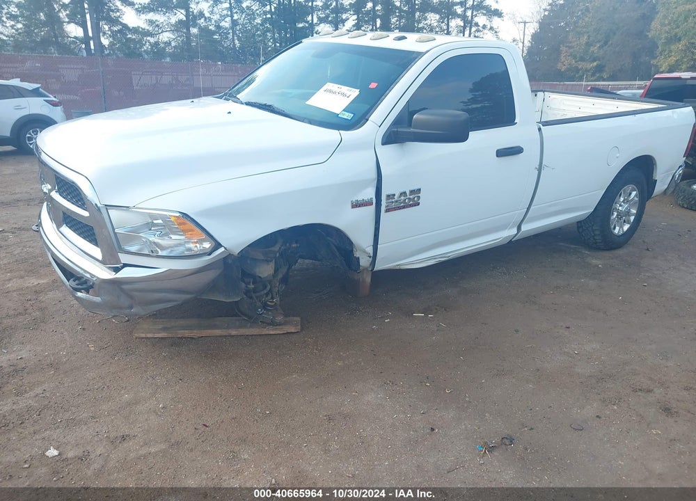 2013 RAM 2500 TRADESMAN VIN: 3C6LR4AT2DG575406
