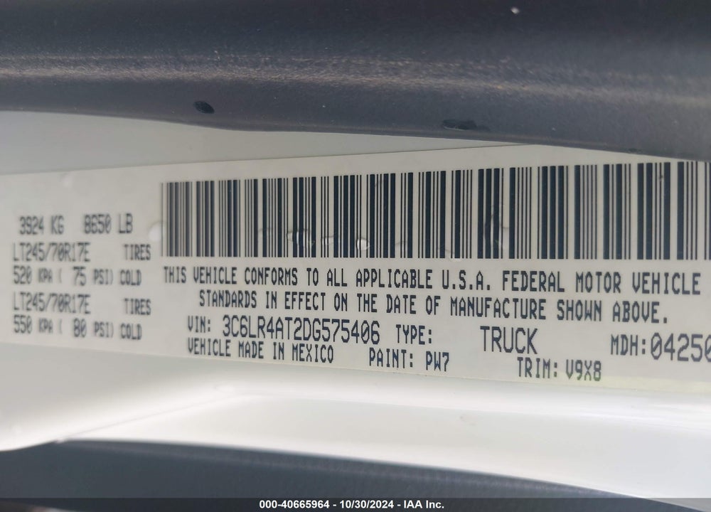 2013 RAM 2500 TRADESMAN VIN: 3C6LR4AT2DG575406