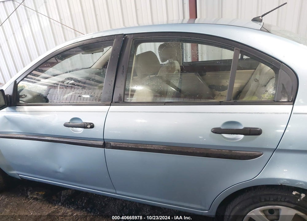 2009 HYUNDAI ACCENT GLS VIN: KMHCM46C89U299085