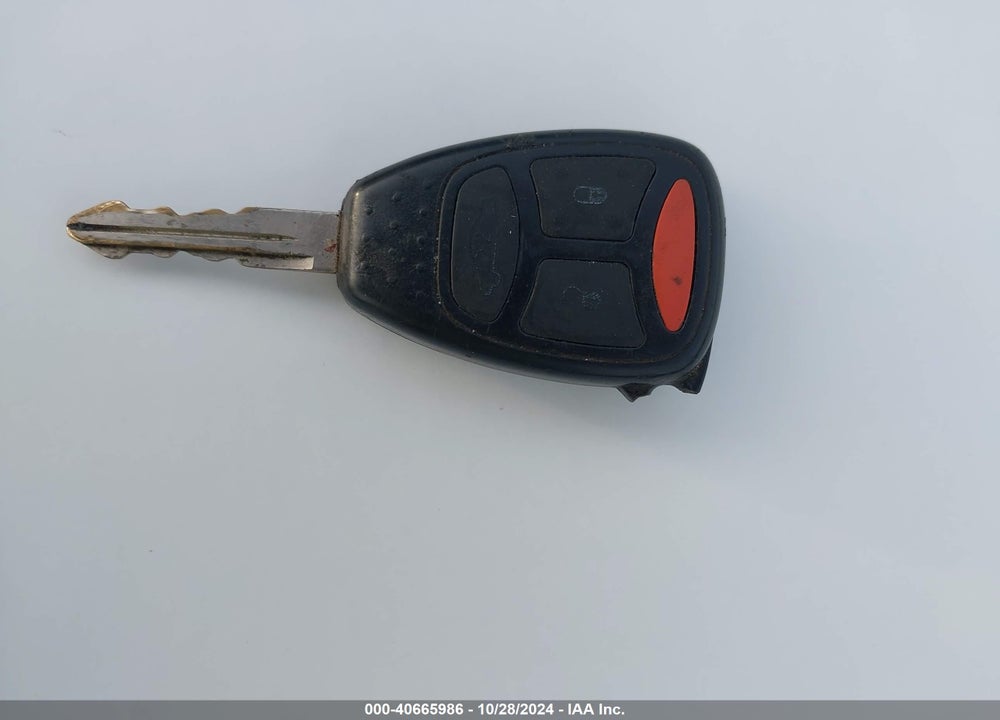 2005 CHRYSLER 300 TOURING VIN: 2C3JA53G05H564083