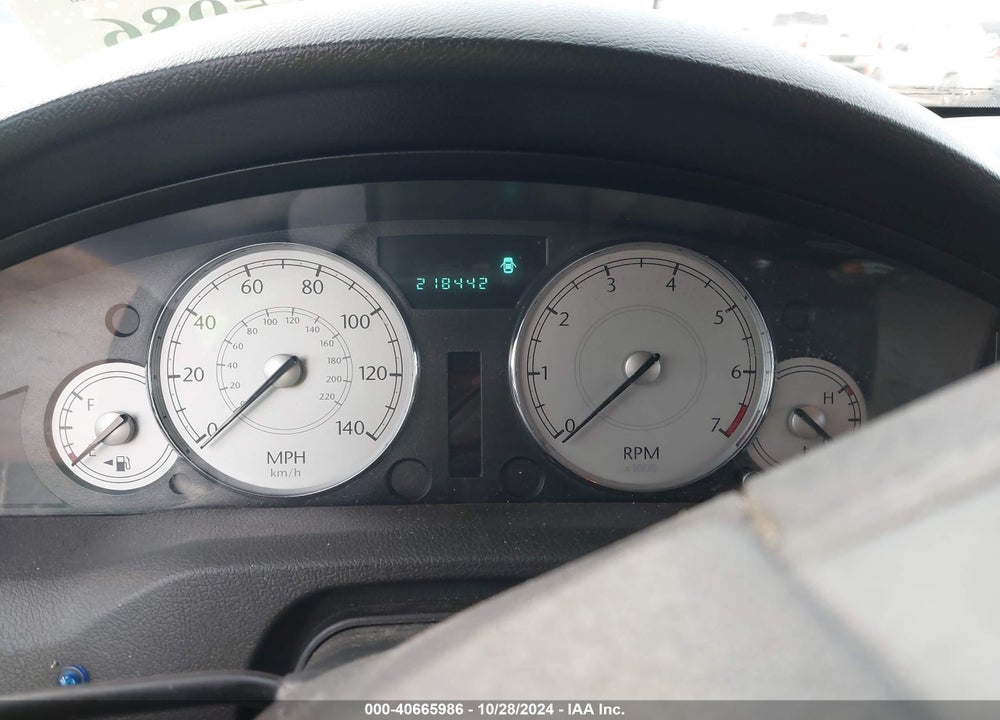 2005 CHRYSLER 300 TOURING VIN: 2C3JA53G05H564083