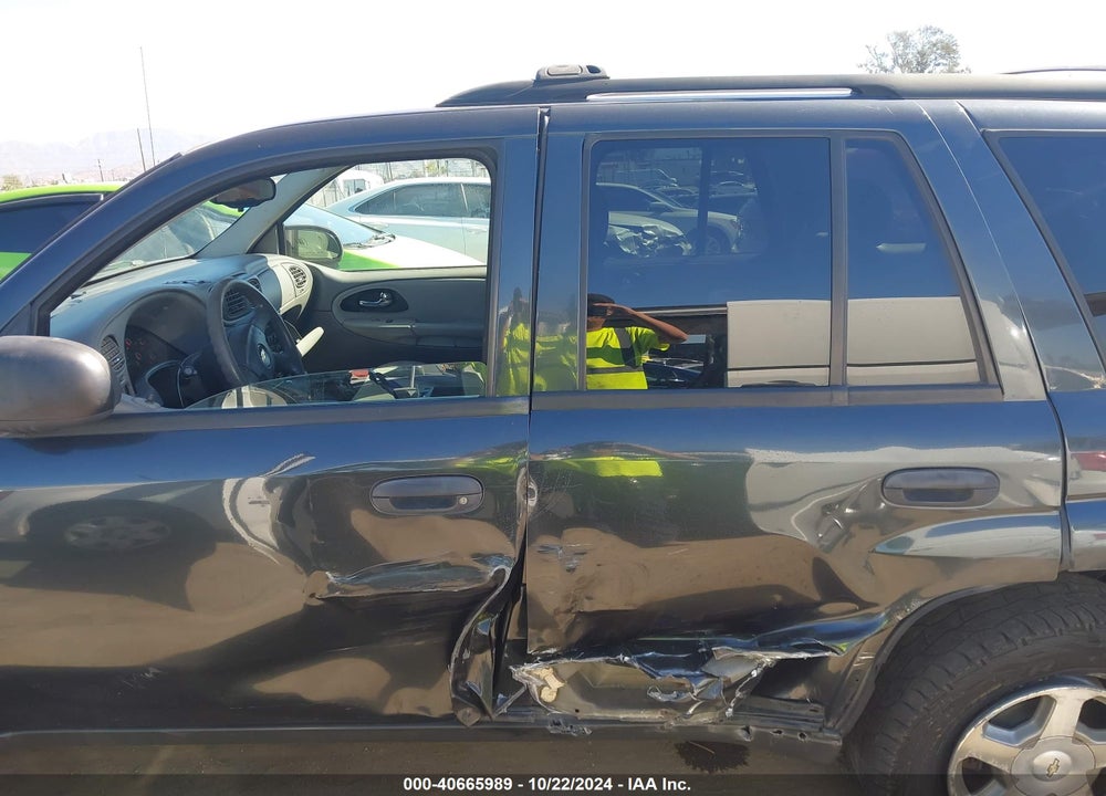 2006 CHEVROLET TRAILBLAZER LS VIN: 1GNDT13S162110586