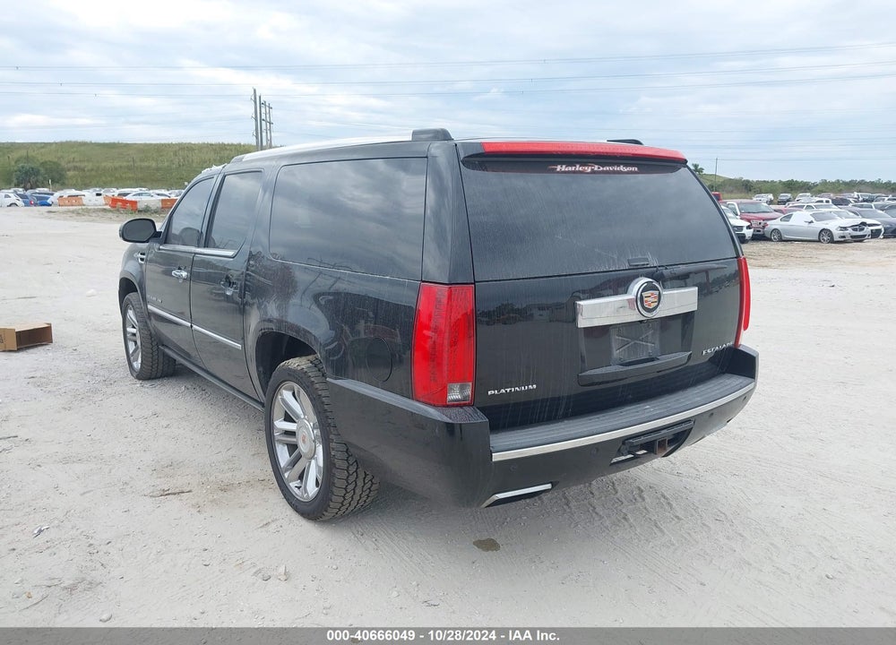 2013 CADILLAC ESCALADE ESV PLATINUM EDITION VIN: 1GYS3KEF2DR369141