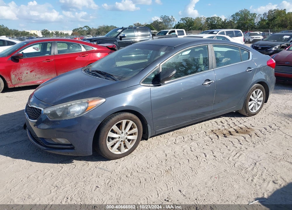 2015 KIA FORTE VIN: KNAFX4A86F5321647
