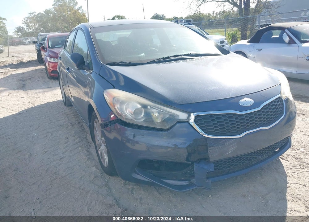 2015 KIA FORTE VIN: KNAFX4A86F5321647