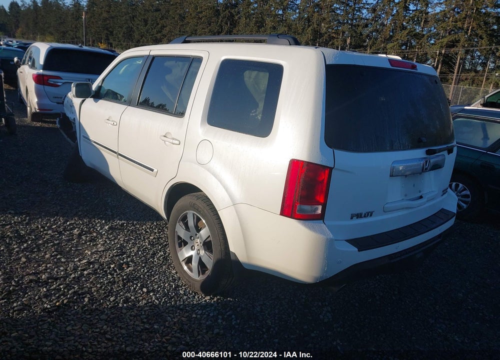 2012 HONDA PILOT TOURING VIN: 5FNYF4H95CB074385