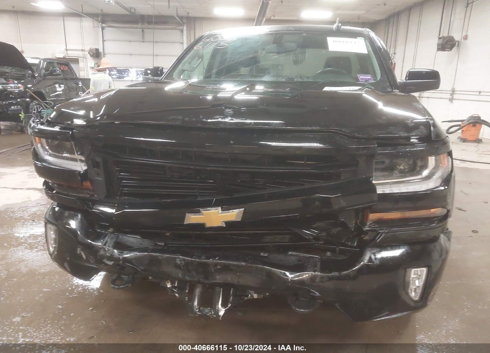 2018 CHEVROLET SILVERADO 1500 2LT VIN: 1GCVKRECXJZ271118