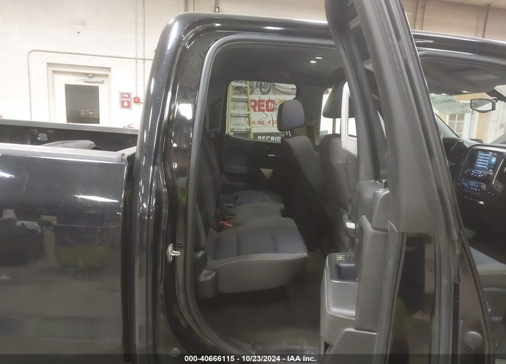 2018 CHEVROLET SILVERADO 1500 2LT VIN: 1GCVKRECXJZ271118