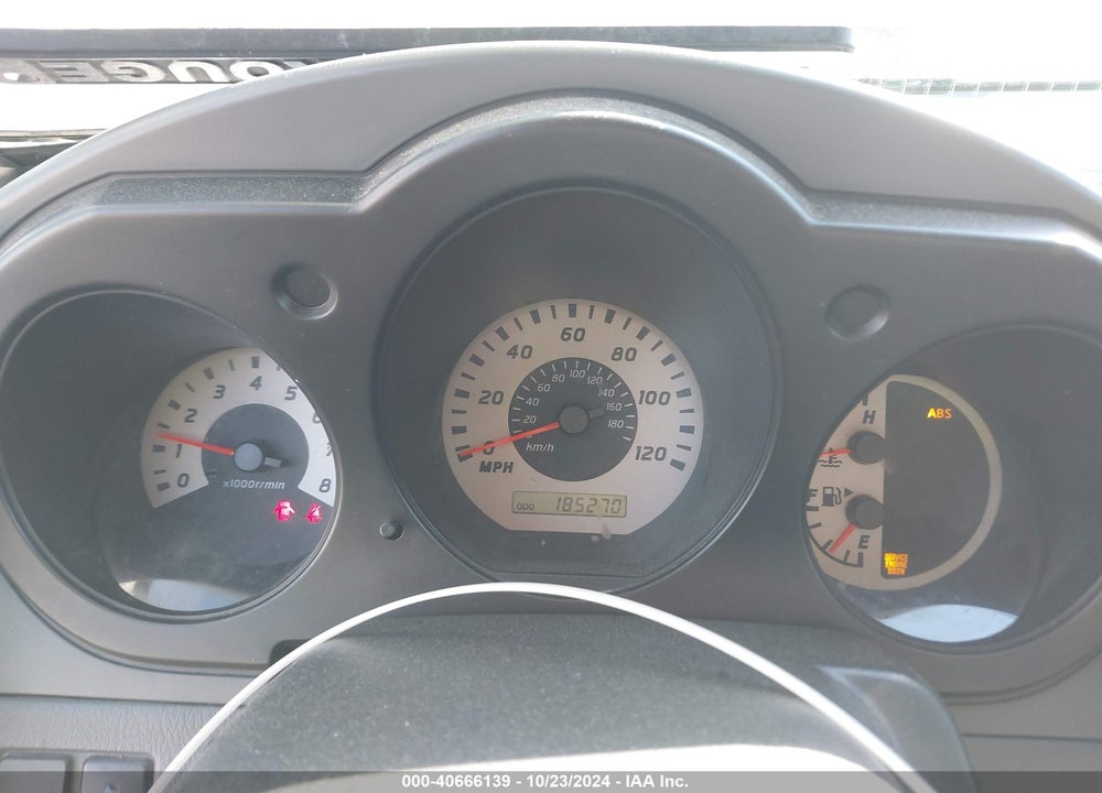 2004 NISSAN XTERRA XE VIN: 5N1ED28T04C663122