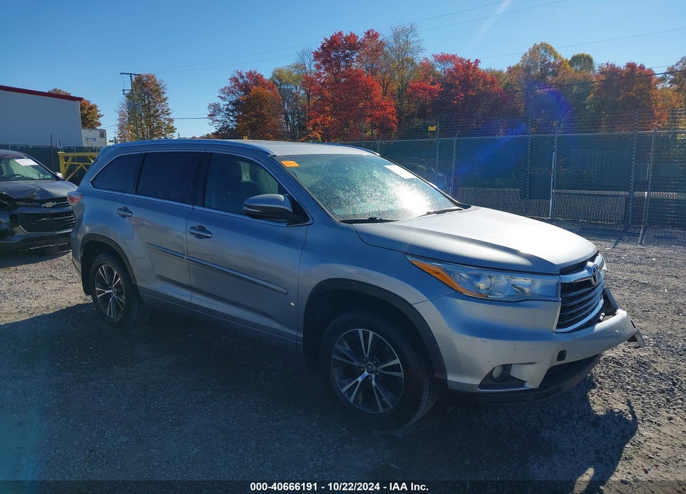 2016 TOYOTA HIGHLANDER XLE V6 VIN: 5TDJKRFH3GS345353