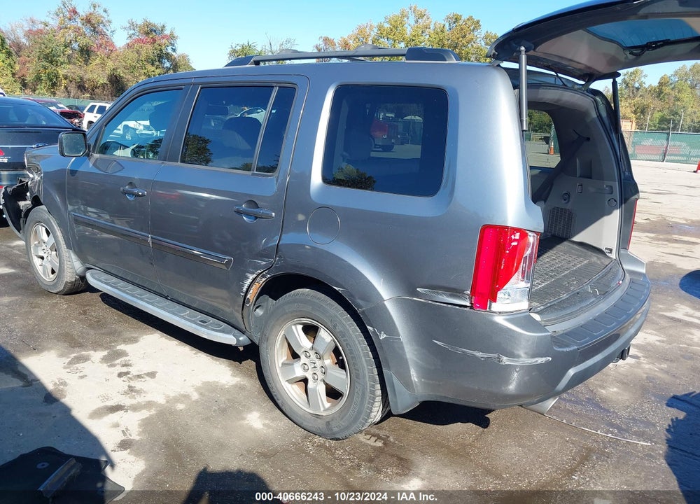2009 HONDA PILOT EX-L VIN: 5FNYF48509B052364