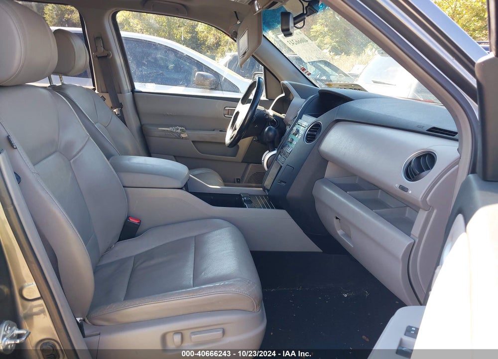 2009 HONDA PILOT EX-L VIN: 5FNYF48509B052364