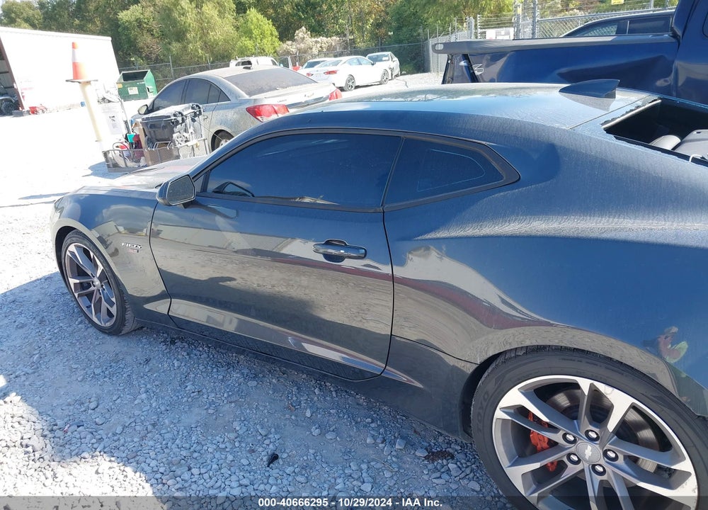 2017 CHEVROLET CAMARO VIN: 1G1FH1R71H0138885
