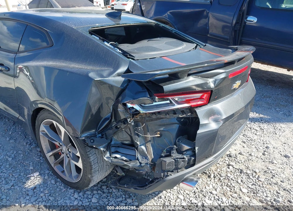 2017 CHEVROLET CAMARO VIN: 1G1FH1R71H0138885