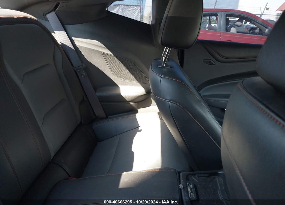 2017 CHEVROLET CAMARO VIN: 1G1FH1R71H0138885