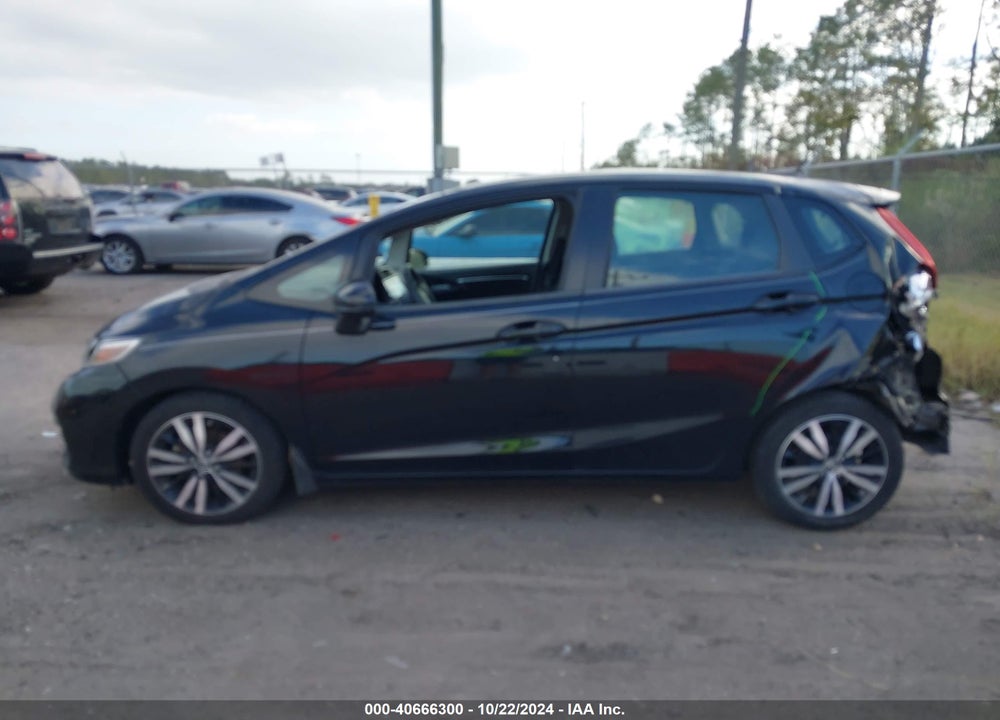 2018 HONDA FIT EX VIN: 3HGGK5H83JM704158