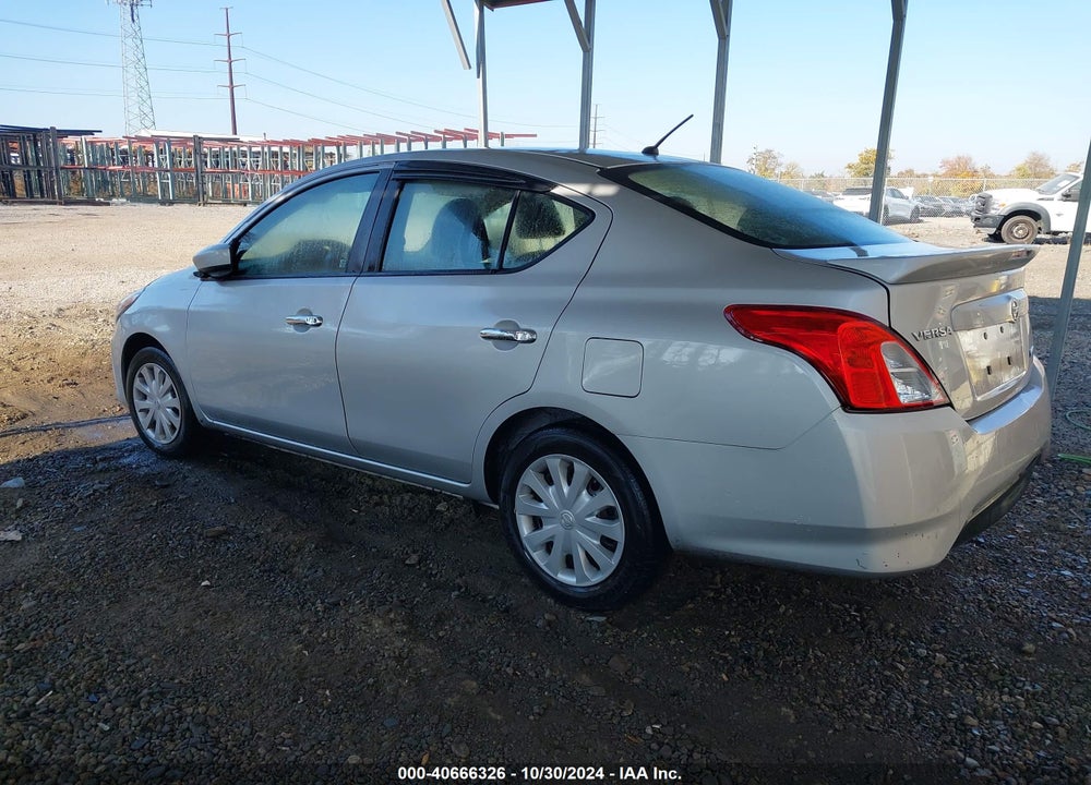 2015 NISSAN VERSA 1.6 SV VIN: 3N1CN7APXFL855810