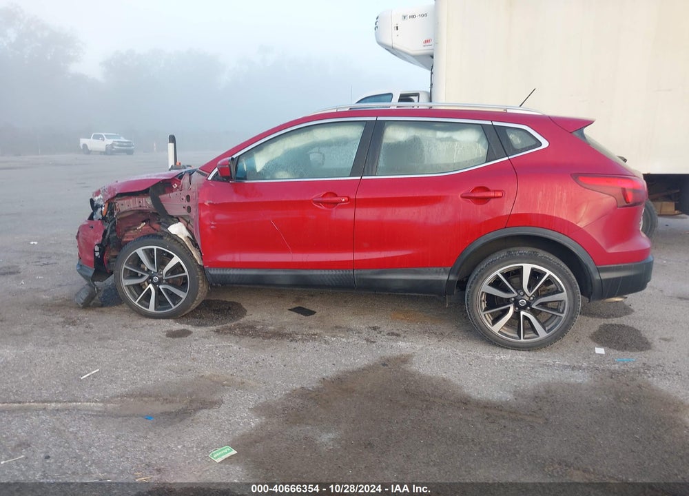 2018 NISSAN ROGUE SPORT SL VIN: JN1BJ1CP7JW164822