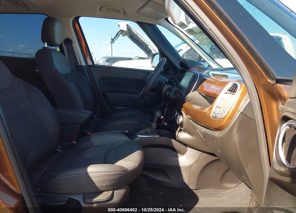 2019 FIAT 500L POP VIN: ZFBNFAAH2KZ041939