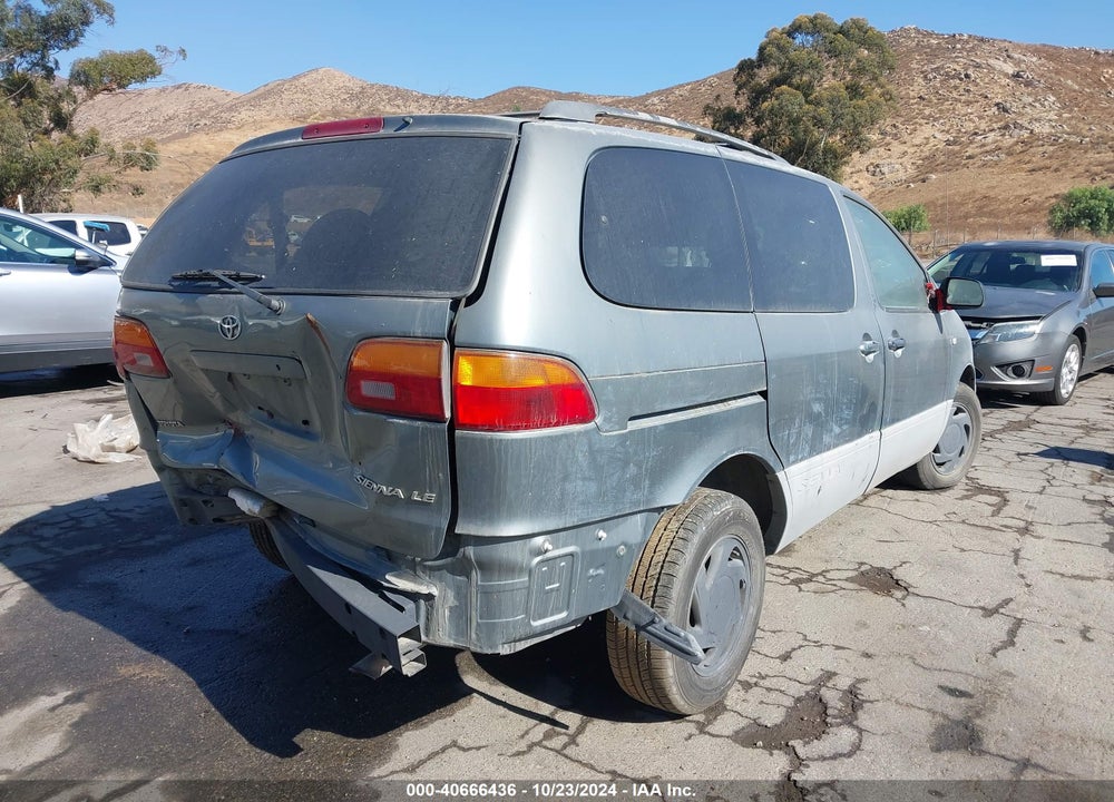 1999 TOYOTA SIENNA LE VIN: 4T3ZF13C3XU106482