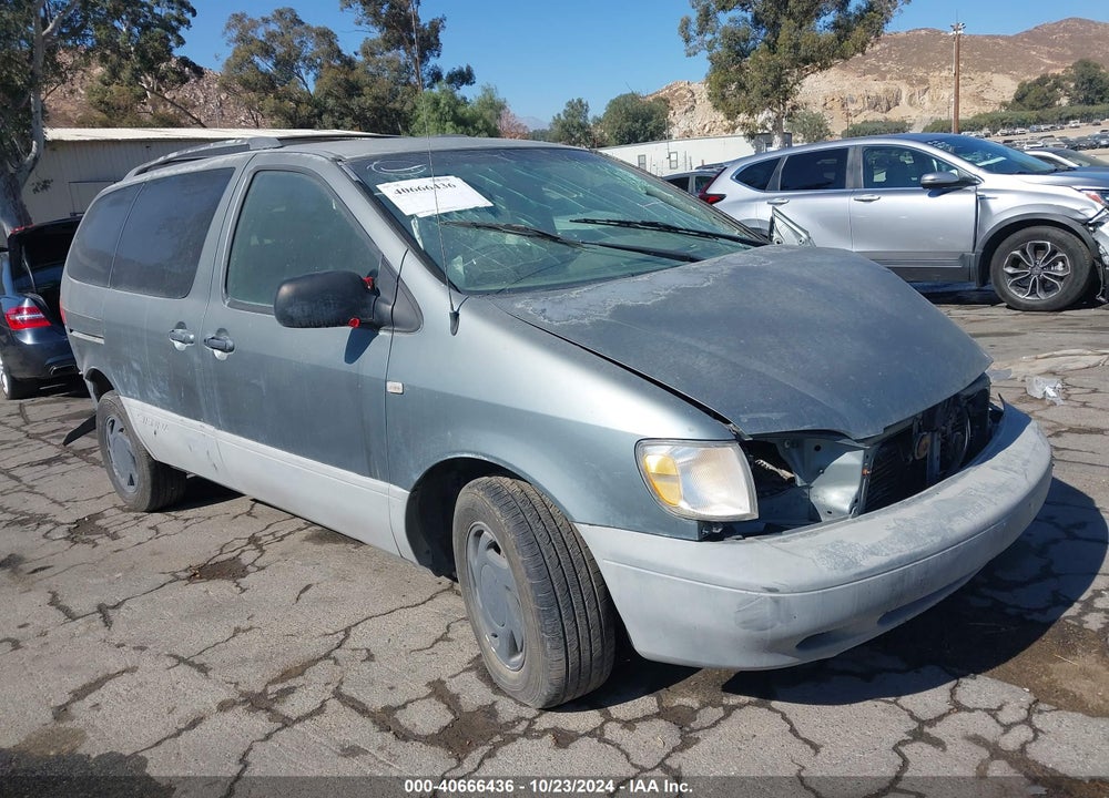 1999 TOYOTA SIENNA LE VIN: 4T3ZF13C3XU106482