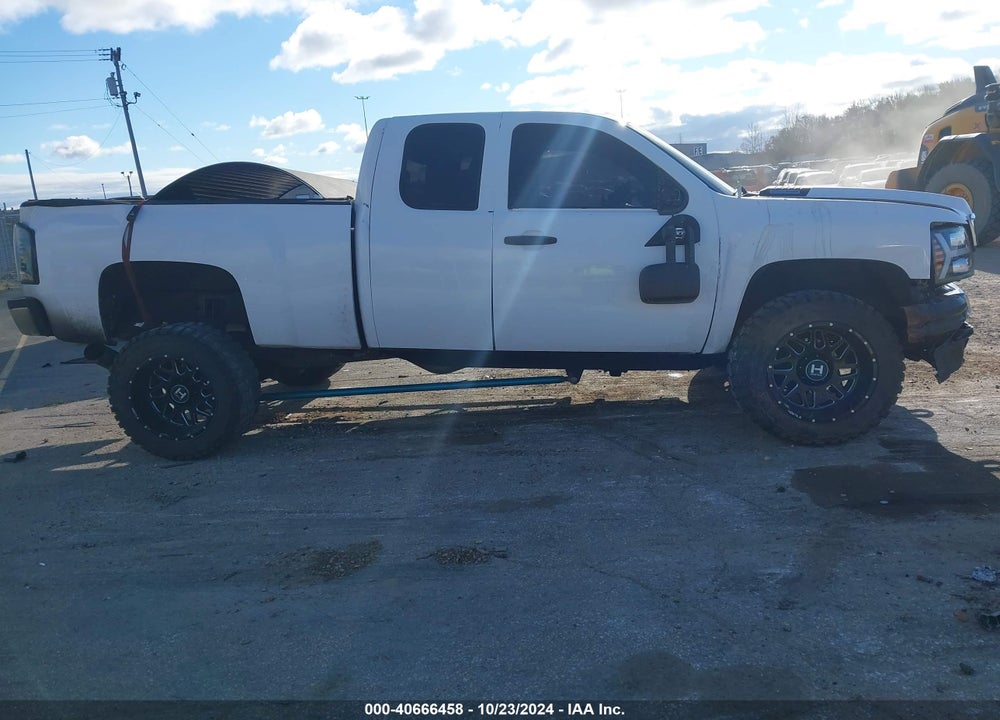 2008 CHEVROLET SILVERADO 2500HD LT1 VIN: 1GCHK29648E114792