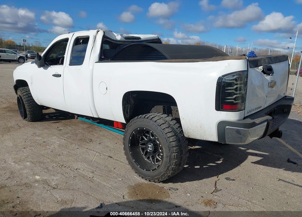 2008 CHEVROLET SILVERADO 2500HD LT1 VIN: 1GCHK29648E114792