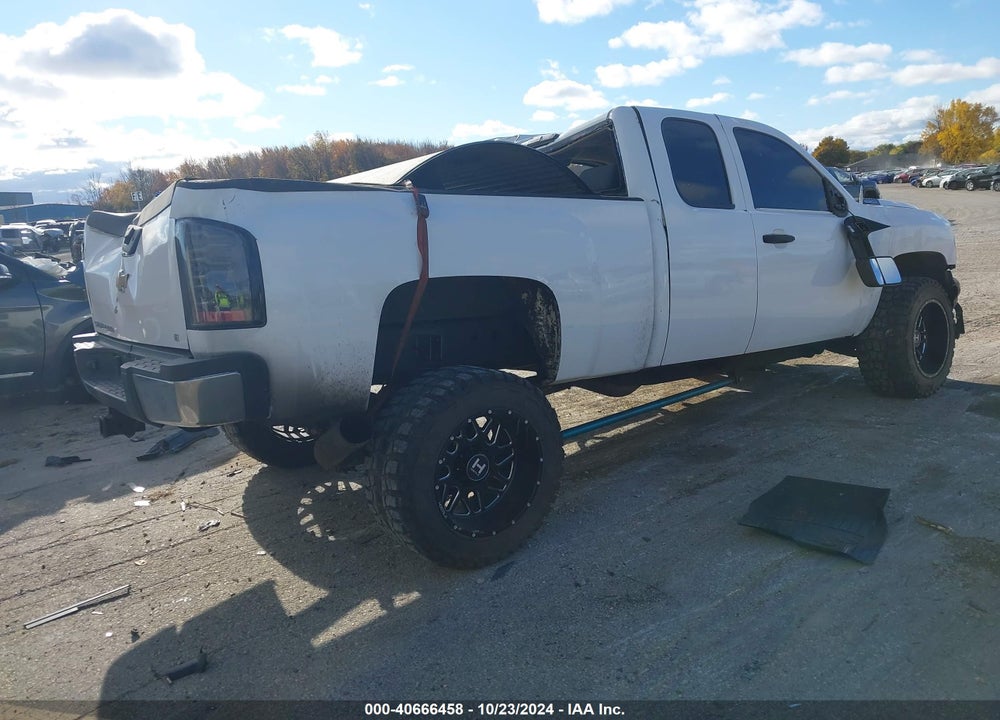 2008 CHEVROLET SILVERADO 2500HD LT1 VIN: 1GCHK29648E114792