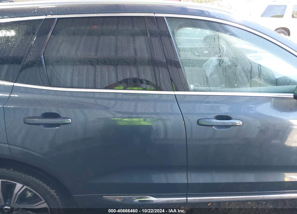 2023 VOLVO XC60 B5 ULTIMATE BRIGHT THEME VIN: YV4L12DA6P1205462