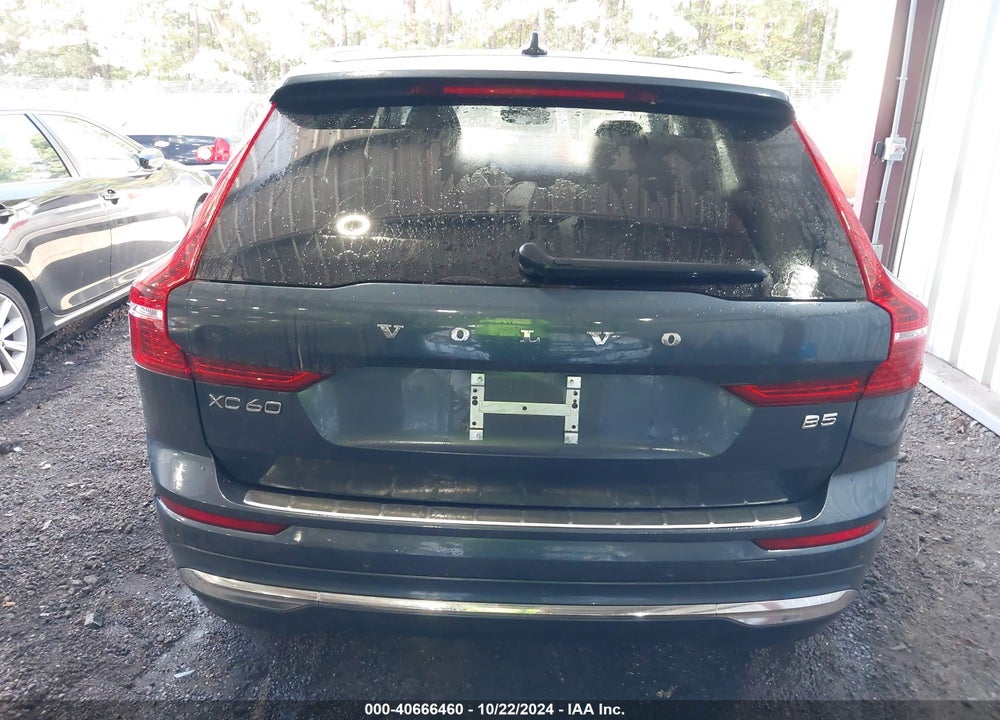 2023 VOLVO XC60 B5 ULTIMATE BRIGHT THEME VIN: YV4L12DA6P1205462